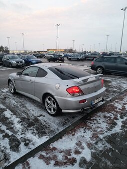 Hyundai coupé 2.0 GLS - 7