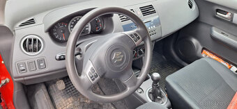 Suzuki Swift - 7