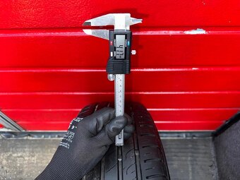 Original ALU kola Škoda HELIX 16" 7J ET45 + pneu 215/60/R16 - 7