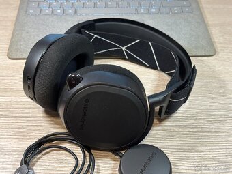 Steelseries Arctis 9 Wireless - 7