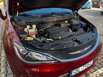 Chrysler pacifica 3.6 v6 sedmičlenný LPG - 7