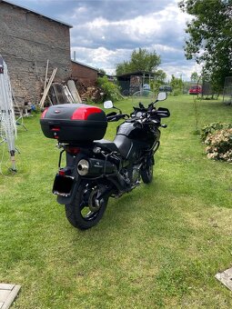 Suzuki DL650 V-Strom - 7