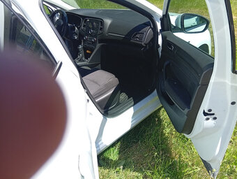 Megane nafta,1,5 Dci, 84 Kw, r.v. 2018, 1.Majitel, nový v ČR - 7
