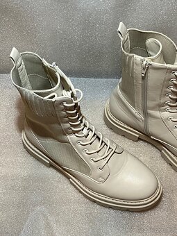 Šněrovací kotníkové boty - 7