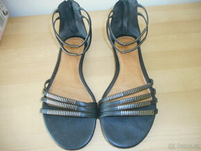 Černé sandály - 7