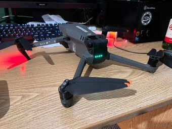 DJI Mavic 3 Pro Fly More Combo (DJI RC) - 7