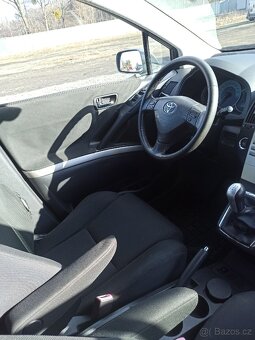 Toyota Corolla Verso 2.0 D4D, pravidelný servis, nová STK - 7