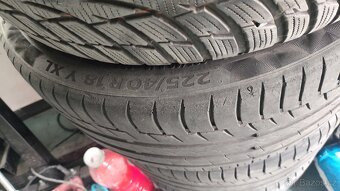 4x 225/40r18 cena za vsechny - 7