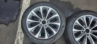 BMW 5 (F10, F11) alu originál sada R18 - 7