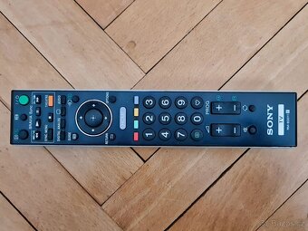 Sony Bravia 32" KDL-32W4500, Full HD - 7