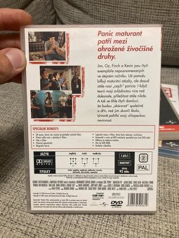 DVD / pohlednice / časopisy / kabely-redukce-adaptéry - 7