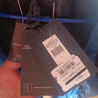 Tommy Hilfiger, Vesta Vel.L NOVÁ - 7