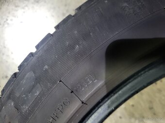 225 55 r17 pneu gumy - 7