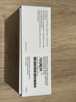 Originální Apple Aipods - 7