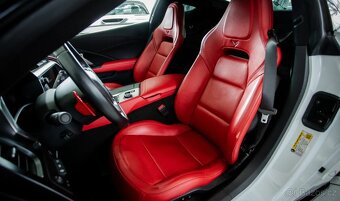 Chevrolet Corvette - 7