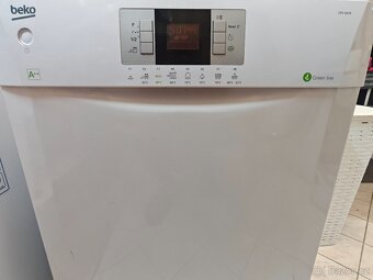 Beko DFN 6838 A++, 8 programů, 3 koše. - 7