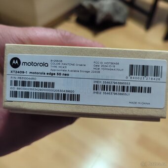 Motorola edge 50 neo 8/256 nový - 7