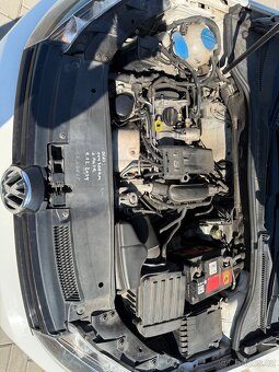 VW Golf VI 1.2 TSI 6/2012 - 7