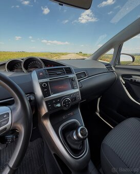 Toyota Verso 1.6 D-4D - 7