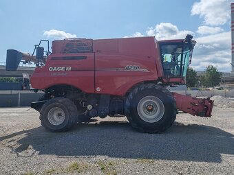 CASE IH AXIAL FLOW 8250 2WD - Obilný kombajn - 7