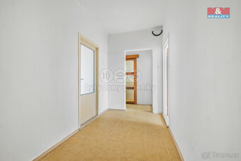 Prodej bytu 3+1, 75 m², Doksy, ul. Hálkova - 7