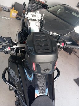 Yamaha Thenere 700 - 7