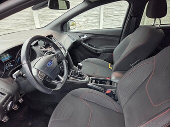 FORD FOCUS ST LINE ECOBOOST KOMBI 2018 - 7