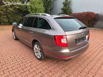 Superb 2.0 TDI 125kW Elegance DSG,tažné,xenon,navi - 7