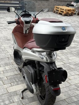 Piaggio Beverly 350 Sport touring - 7