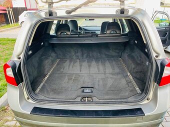 Volvo V70 D5 2.4D 136kW - 7
