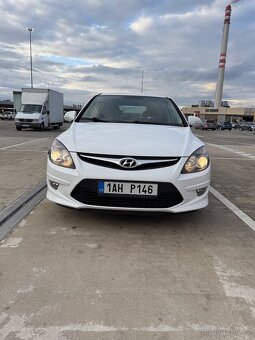 Volný ihned UBER , Bolt ECONOMY - Hyundai i 30 1,4 LPG - 7