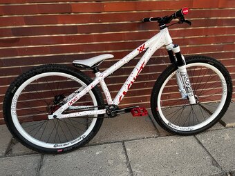 Cachet custom dětský dirt jump - 7