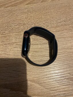 Apple Watch 8 45mm GPS + Cellular - 7