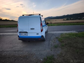 Ford Transit Connect L1H1, výhřev okna, velká navigace sync3 - 7