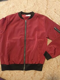 Bomber a světlá mikina - 7