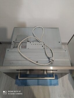 VESTAVĚNÁ TROUBA MIELE - 7