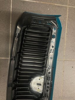 Predám originál prednú masku na Škoda Fabia 1 v zelene - 7