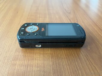 Sony Ericsson W900i - originálne balenie - 7