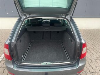 Škoda Superb 1,6 TDi combi II GreenLine (2012) - 7