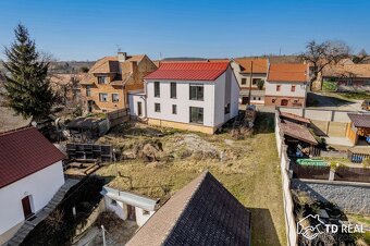 Prodej rodinné domy, 176 m2 - Čejkovice, ev.č. 00926 - 7