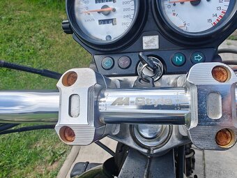 Honda Hornet CB 600 F - 7