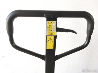 Dlouhý paletový vozík M1500 - 7