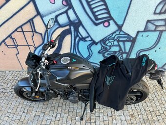 Yamaha MT-07 MY25, Quick-shifter a Vyhřívání a -3cm, na 9/25 - 7