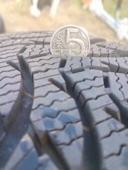 Zimní pneu KUMHO WINTERCRAFT WP51 205/55 R16 91H RUN FLAT - 7