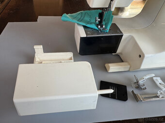 Šicí stroj Jaguar 271 Special - 7