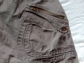 Bunda  s kapucí vojenska divčí 250kč XXL - 7