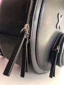 Shande Dawson Jeffree Star pig backpack batoh černý unisex - 7