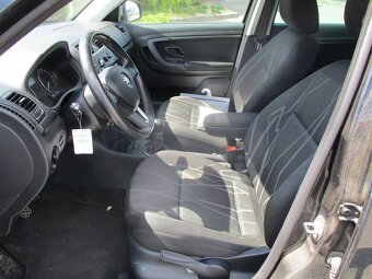 Škoda Fabia 1,2TSI 63kW GLX Klima DPH 2015 - 7