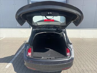 Opel Insignia 2,0 CDTI Sports Tourer S/S (2010) - 7
