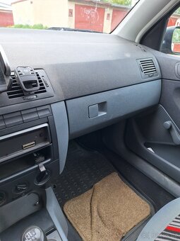 Škoda Fabia kombi 1.4 - 7